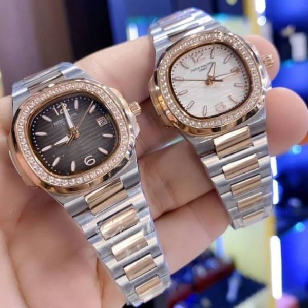 นาฬิกา แฟชั่น แบรนด์ Patek Philippe Nuatilus Lady Sizeสายเลส