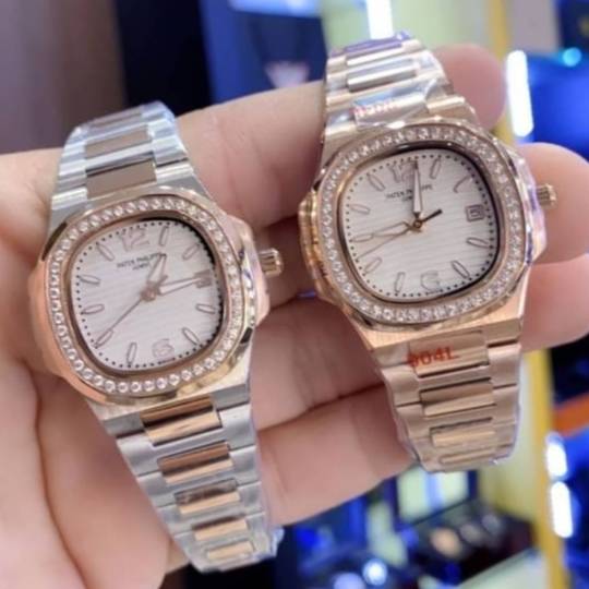 นาฬิกา แฟชั่น แบรนด์ Patek Philippe Nuatilus Lady Sizeสายเลส