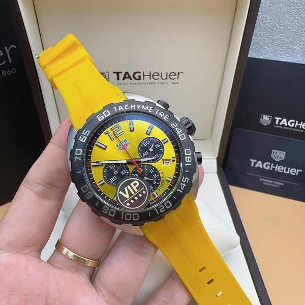 นาฬิกา แฟชั่น แบรนด์ Tag Heuer Formula 1 สายยาง