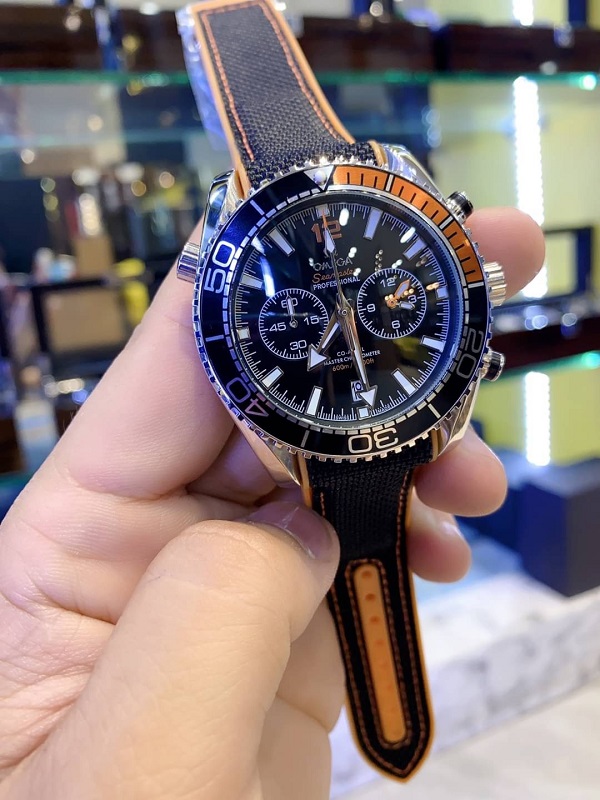 นาฬิกา แฟชั่น แบรนด์Omega Chronograph Seamaster สายหนังหุ้มผ้า