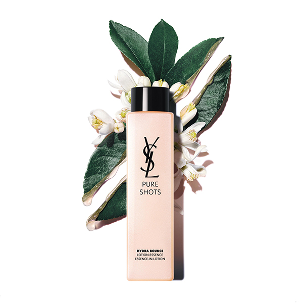 YSL Yves Saint Laurent Pure Shots Hydra Bounce Essence-In-Lotion ไซส์จริง 150 ml. เอสเซนส์โลชั่นประสานพลังที่ไม่เหมือนใครของดอกส้ม วิตามินอี วิตามินบี 3 หรือใครจะเรียก น้ำตบดอกส้ม ก็ได้คะ พี่ป้อม วินิจ จะใช้ลงให้นางแบบก่อนแต่งหน้าบ่อยๆ ผิวสวยมาก