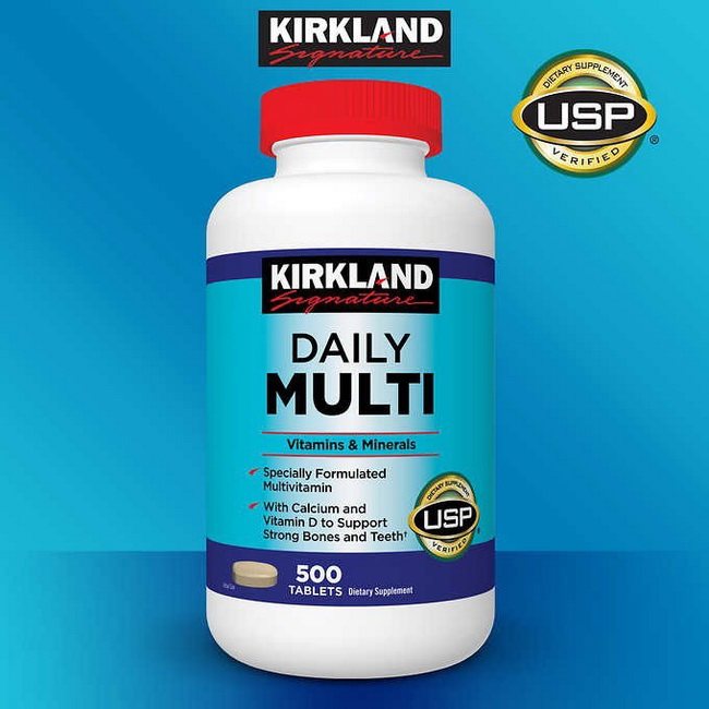 Kirkland Signature Daily Multi Vitamins & Minerals 500 Tablets วิตามินรวมที่ครบถ้วนเพื่อเสริมสร้างสุขภาพโดยรวม มีส่วนผสมของวิตามินและแร่ธาตุที่จำเป็น ออกแบบมาเพื่อช่วยให้รักษาสุขภาพกระดูกและฟันให้แข็งแรง เสริมสร้างระบบภูมิคุ้มกัน และส่งเสริมสุขภาพหัวใ