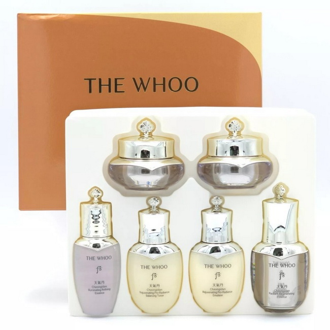 The Whoo Cheongidan Rejuvenating 6pcs Gift Set เซ็ทดูแลผิวหน้า 6 ขั้นตอน ตำรับความงามลับของจักรพรรดินีซูสีไทเฮา สูตรอัพเกรดด้วยส่วนผสมใหม่Golden Gardenia ซึ่งช่วยเพิ่มผลในการลดเลือนริ้วรอย ผสมผสานกับส่วนผสมพิเศษเฉพาะที่ช่วยปรับผิวให้กระจ่างใส Pro-Radiance