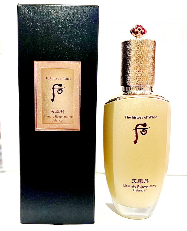 The History of Whoo Cheonyuldan Ultimate Rejuvenative Balancer 150 ml. บาลานเซอร์ น้ำตบกล้วยไม้ป่าที่โดดเด่นด้วยคุณสมบัติการยกกระชับทั่วทั้งใบหน้า อุดมด้วยสารสกัดจากธรรมชาติ เพื่อการบำรุงผิวอย่างลึกล้ำตั้งแต่ขั้นตอนแรก ผิวนุ่ม และเรียบลื่นหลังใช้ ให้ความช