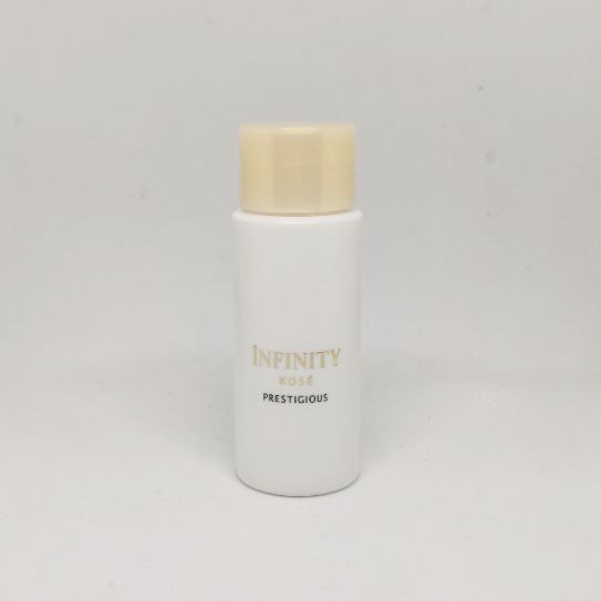KOSE Infinity Prestigious Firm Emulsion ขนาดทดลอง 30ml. อิมัลชั่นเข้มข้นหรูหราพรีเมี่ยมด้วยแพคเกจสีครีม-ทอง พรีเมี่ยมไลน์ของแบรนด์โคเซ่ ช่วยฟื้นฟูกล้ามเนื้อพร้อมทำให้กล้ามเนื้อแข็งแรง ให้ความรู้สึกผิวกระชับและยืดหยุ่นราวกับผิวทุกอนูได้ถูกทำให้ยกขึ้น