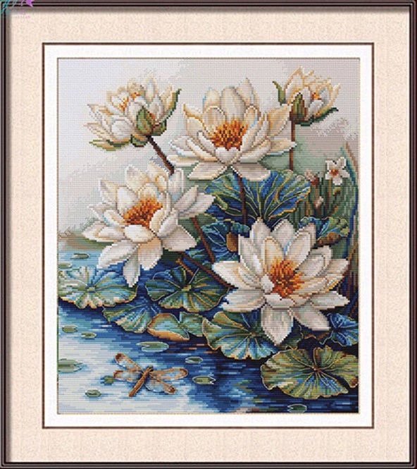 White lotus (พิมพ์ลาย)