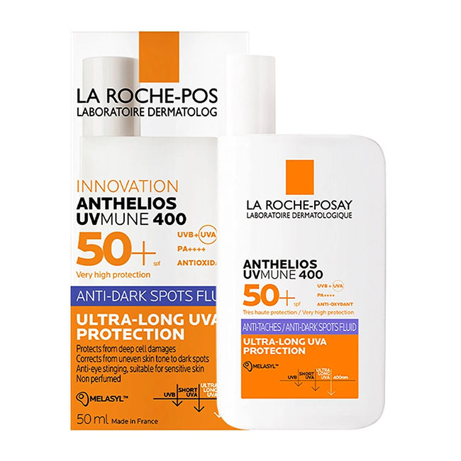 La Roche Posay Anthelios UVMUNE400 Anti-Dark Spots Fluid SPF50+ PA++++ ขนาด 50 ml. กันแดดลาโรชแถบม่วงตัวใหม่ ตัดวงจรจุดด่างดำตั้งแต่ยังไม่เริ่ม ลดฝ้า และจุดด่างดำ เนื้อฟลูอิด บางเบา ซึมซาบเร็ว ไม่เหนียวเหนอะหนะ ไม่ทิ้งคราบขาว สูตร Non-comedogenic ไม่มีส่ว