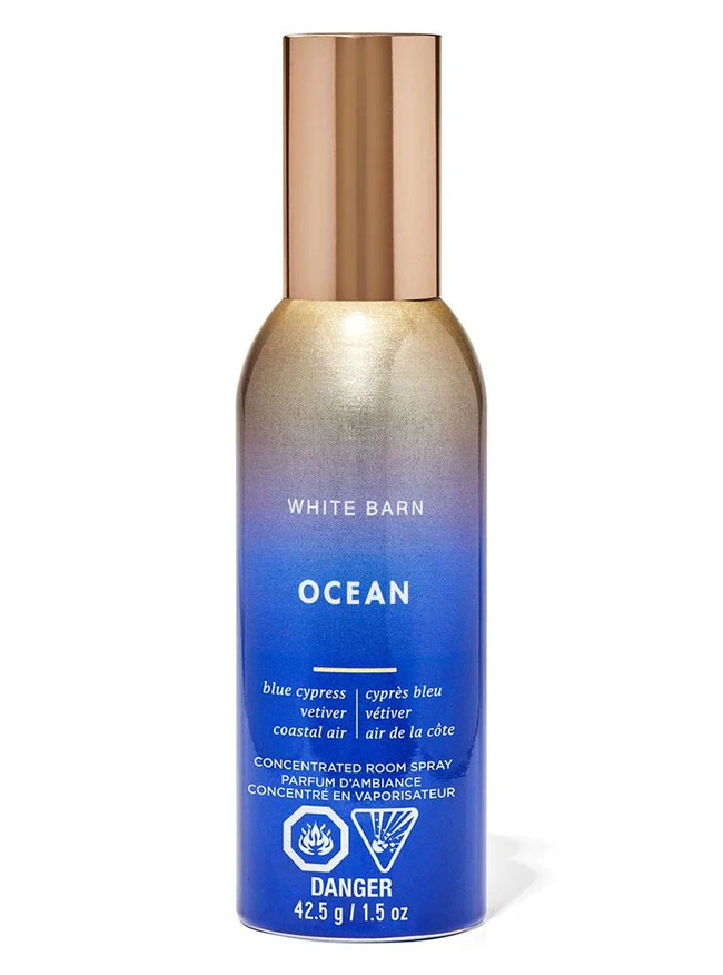 Bath and Body Works Ocean Concentrated Room Spray 42.5 g สเปรย์ปรับอากาศ ขวดเล็ก แต่ฉีดได้มากถึง 250ครั้ง++ เหมาะสำหรับใช้ฉีดเพื่อปรับอากาศ ให้เกิดกลิ่นหอมภายในเวลาอันรวดเร็ว ใครที่ต้องการเอาไว้ใช้ดับกลิ่นอับ กลิ่นไม่พึงประสงค์แบบด่วนๆ ข