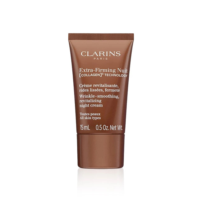 Clarins Extra-Firming Nuit Lift Plumping Night Cream All Skin Types ขนาดทดลอง 15 ml. ครีมฟื้นบำรุงผิวหน้าสูตรกลางคืน ช่วยลดเลือนริ้วรอยและกระชับผิว ด้วยส่วนผสมทรงพลังที่ช่วยเสริมการสร้างคอลลาเจนให้ผิวดูกระชับขึ้นในเวลาเพียง 7 วันหนึ่งเดียวที่มอบคอลลาเจนให