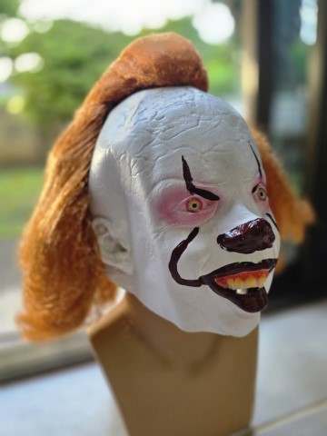 ราคานาทีทอง!! หน้ากากอิท โผล่จากนรก ตัวตลกปีศาจเพนนี่ไวซ์ หน้ากากit