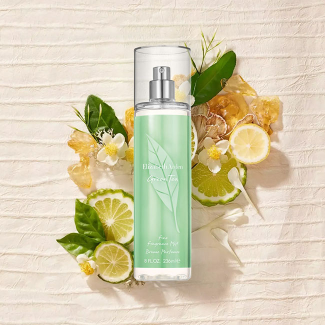 Elizabeth Arden Green Tea Fine Fragrancr Mist 236 ml.น้ำหอมกลิ่นกรีนที ที่ให้กลิ่นสดชื่นของไซตรัสและหอมแบบอโร่มาผ่อนคลาย ให้กลิ่นหอม ของดอกไม้และกลิ่นชาญี่ปุ่น ให้ความรู้สึกหวานและอ่อนโยนสุดคลาสสิก กลิ่นหอมสดชื่นตลอดทั้งปีกลิ่นหอม ที่ได้นำชาหอม เปปเปอร์มิ
