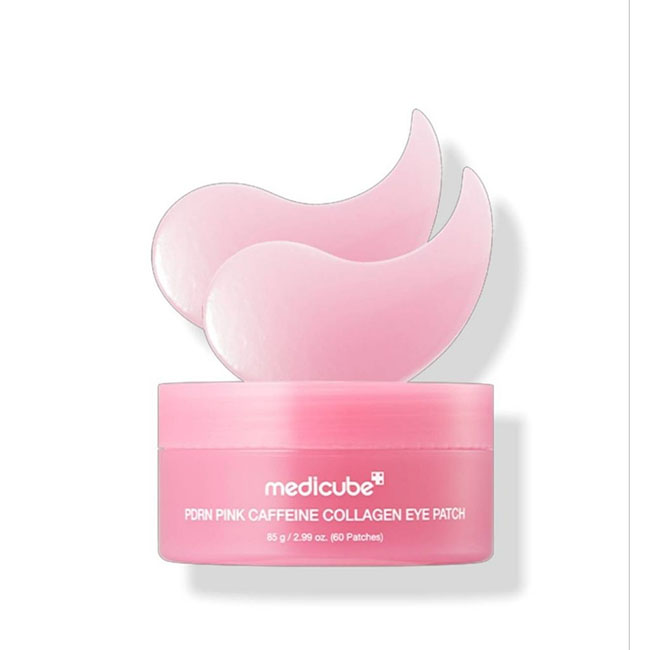 Medicube PDRN Pink Caffeine Collagen Eye Patch 85 ml. (60 Patches) แผ่นมาร์กใต้ตา เนื้อเจล สูตรเข้มข้น มีส่วนผสมของ PDRN, คาเฟอีน และคอลลาเจน ช่วยฟื้นฟูผิวรอบดวงตา ลดบวม ลดรอยหมองคล้ำใต้ตา ให้ดูสดใส พร้อมช่วยเติมความชุ่มชื้น ให้รอบดวงตากระชับ