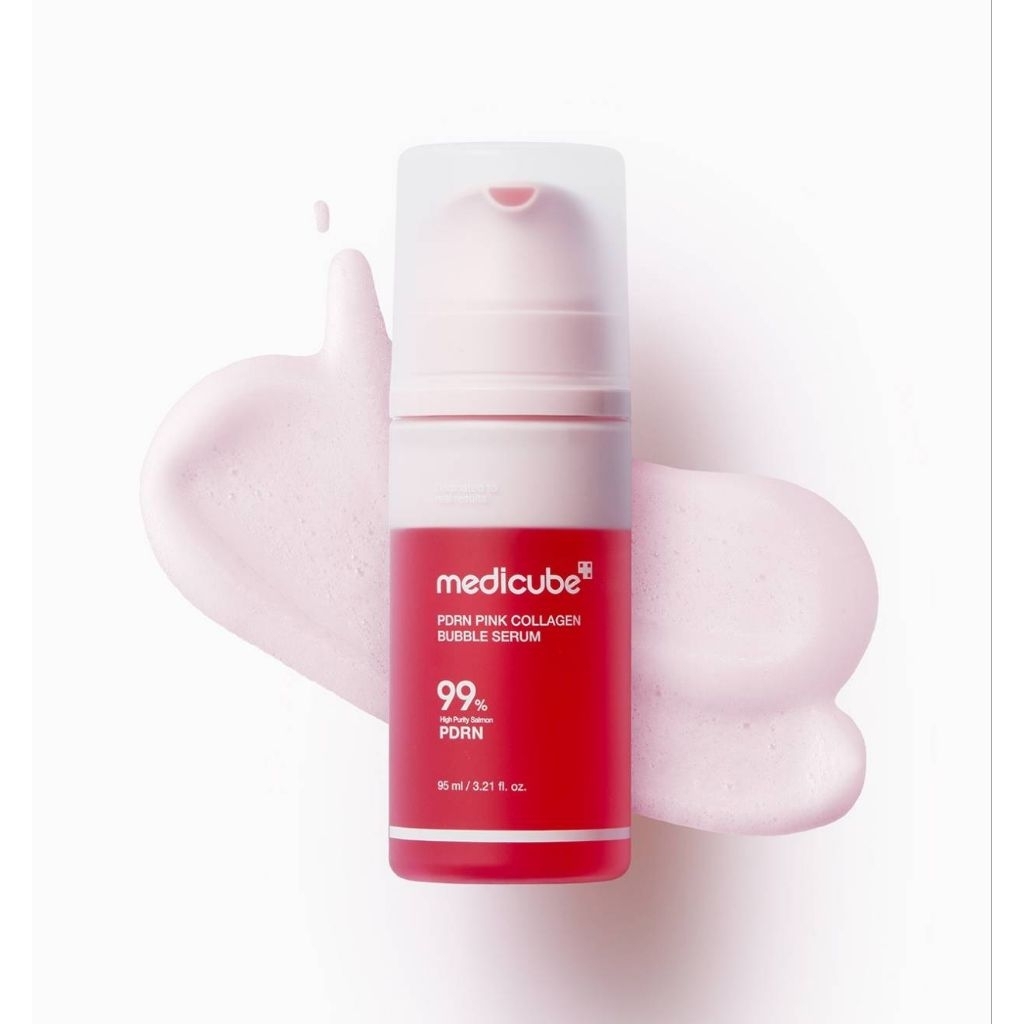 Medicube PDRN Pink Collagen Bubble Serum 95 ml. เซรั่มแบบฟองบับเบิ้ล นวัตกรรม Skin Booster จากเกาหลี ช่วยฟื้นฟูผิวเร่งด่วน เนื้อเซรั่มแบบฟอง ซึมลงผิวได้ดีมาก ฟื้นบำรุงผิวให้ดูเรียบเนียน เด้งฟู ให้ผิวฉ่ำวาว โกลว์ใสยืดหยุ่น แบบผิวสุขภาพดี 