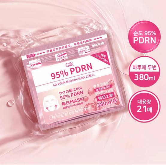 Gik PDRN Moisture Mask 21 แผ่น 380 ml. (สีชมพู) แผ่นมาส์กหน้าสูตรเข้มข้นเน้นการฟื้นฟูผิวระดับลึกและการยกกระชับ โดดเด่นด้วยส่วนผสม PDRN 95% ช่วยฟื้นฟูผิวระดับลึก ลดเลือนริ้วรอย และเพิ่มความชุ่มชื้น มีส่วนผสมของ 95% PDRN สารสกัดจาก DNA ปลาแซลมอน ช่วยซ่อมแซม