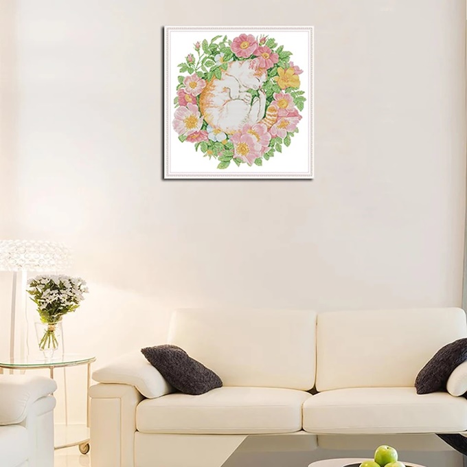 Cat in the flowers (พิมพ์ลาย)