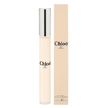 Chloe Eau de Parfum Roller Ball ขนาดทดลอง 10 ml.หัวลูกกลิ้งน้ำหอมโคลเอ้โบว์ชมพู ขนาดพกพา ใครชอบน้ำหอมแนวฟลอรัลจ๋า ตัวนี้คือ ใช่เลย ตอบโจทย์เลยค่ะ ใช้แล้วให้ลุคคุณหนูๆ หวานๆ ราวกับเดินอยู่ในทุ่งดอกไม้แสนสะพรั่ง หอมมากกก กลิ่นหอมแบบกำลังดี มีระดับ ไม่ฉุนเกิ