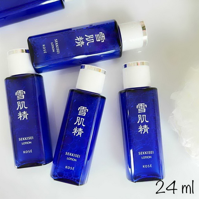 **พร้อมส่ง**Kose Sekkisei Lotion 24ml ไวท์เทนนิ่งโลชันอันดับ1 ของเอเชีย โคเซ่ น้ำโสม มอบความนวลเนียนดุจดั่งหิมะให้ผิวหน้าหญิงสาวทั่วเอเชียได้อวดความขาวใส