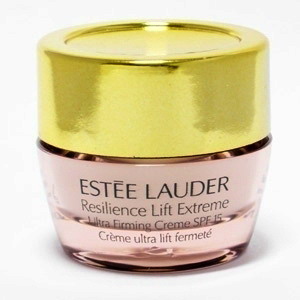 ESTEE LAUDER Resilience Lift Extreme Ultra Firming SPF 15 7ml ให้ผิวสวยในวัยกลางคนได้รูปกระชับ ปรับผิวหย่อนคล้อยให้ดูดี อิ่มเอิบ รู้สึกแข็งแรงกว่าที่เคย ผลลัพธ์คือ ผิวแลดูอ่อนเยาว์ แน่นกระชับยิ่งขึ้น พร้อมเผชิญโลกกว้างด้วยพลังผิวใหม่!