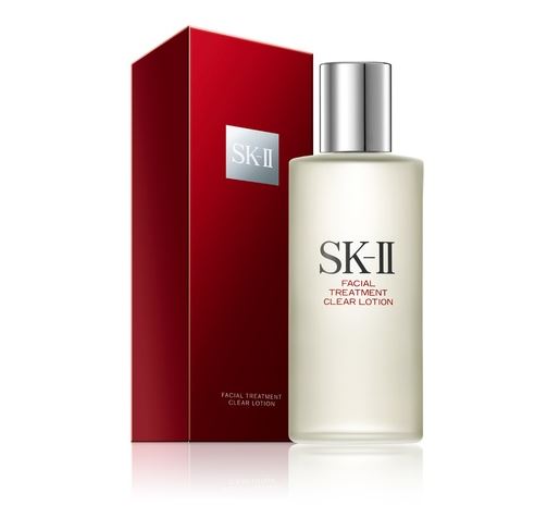 SK-II Facial Treatment Clear Lotion 230ml. โทนเนอร์โลชั่นปรับสภาพผิวที่ผสานคุณค่าจาก AHA 9% และ พิเทร่าTM เบาใสดุจน้ำ ซึมซาบสู่ผิวชั้นบนได้อย่างรวดเร็วช่วยขจัดเซลล์ผิวที่ตายแล้วและสิ่งสกปรกต่างๆ จากผิวได้อย่างหมดจด ทำให้ผิวดูสะอาด สดใส มีชีวิต