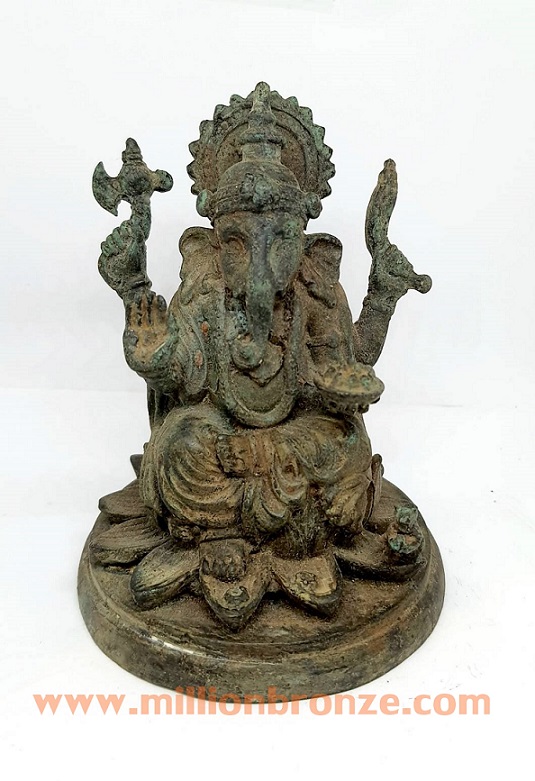 PT010 พระพิฆเนศวรนั่งบัว เนื้อทองเหลือง Brass Ganesh (Black)