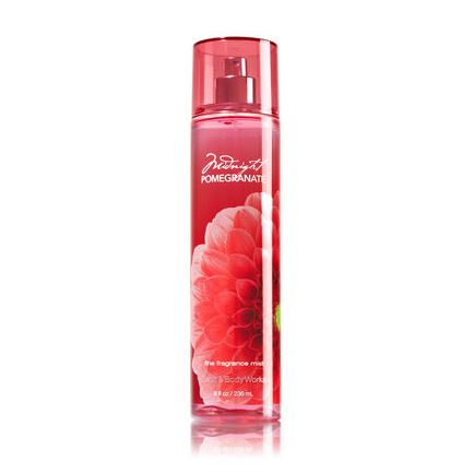 Bath & Body Works Midnight Pomegranate Fine Fragrance Mist 236 ml. สเปร์ยน้ำหอมที่ให้กลิ่นติดกายตลอดวัน กลิ่นนี้จะหอมทับทิม คล้ายๆพวกน้ำทับทิมค่ะ ผสมกลิ่นดอกมะลิและแบรคเบอร์รี่ กลิ่นหอมชัดติดทนนาน