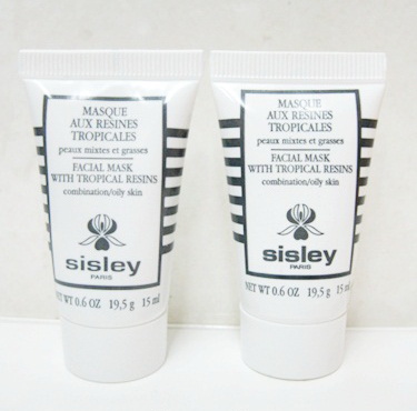 **พร้อมส่ง**Sisley Masque Aux Resines Tropicales Facial Mask with Tropical Resins ขนาดทดลอง 15 ml. มาส์กสำหรับผิวมัน/ผิวผสมเพื่อผิวที่กระจ่างใสและสดชื่น มาร์สหน้าสูตรมอบความรู้สึกสะอาดอย่างรวดเร็ว เพิ่มความสดชื่นสว่างกระจ่างใส เหมาะสำหรับผู้มีผิวมัน ด้วยผ