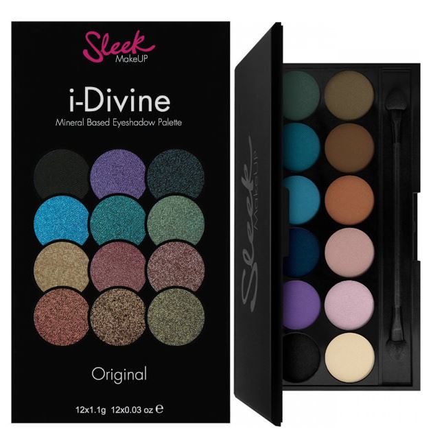 **พร้อมส่ง Sleek i-Divine Mineral Based Eye Shadow Palette #594 The Original พาเลทอายเชโดว์เนื้อชิมเมอร์ ยกเว้นสีดำที่จะเป็นเนื้อแมทด้าน เม็ดสีแน่นๆ ให้สีชัด ติดทนนาน โทนสีกลางๆแบบออริจินัล แต่งได้ทุกวัน อายชาโดว์พาเล็ทสีสวยสดใสชัดเจนคุณภาพเทียบเท่าแบรนด์