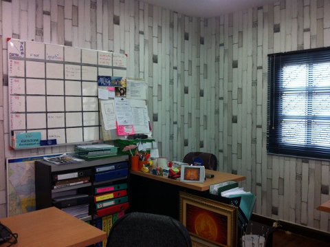 ลูกค้าแต่ง ออฟฟิต ลายไม้เก่า