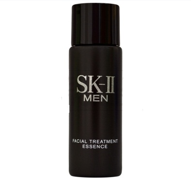 SK-II MEN Facial Treatment Essence 30ml  เอสเซ็นส์เข้มข้นที่ได้รับการยอมรับจากคนทั่วโลก ด้วยส่วนผสมของ Miracle Water ช่วยให้ผิวดูเรียบเนียน เพิ่มความกระชับ ฟื้นบำรุงและลดเลือนริ้วรอย เพิ่มความกระจ่างใสและลดเลือนจุดด่างดำ