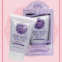 **พร้อมส่ง**Baby Kiss Snow White BB Body Lotion SPF30 PA++ (Cotton Candy Flavour) 150 g บีบีทาตัวขาว รุ่นใหม่ล่าสุด กลิ่นหอมหวาน น่าใช้มาก เหมาะสำหรับทุกสีผิว สูตรขาวขึ้น 5 ระดับ เนื้อครีมเกลี่ยง่ายไม่เป็นคราบ กันเหงื่อ กันน้ำ พร้อมปกป้องผิวจากแสงแดด สารส