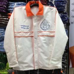 ขายเสื้อแจ็คเก็ตผ้าไมโคร (งานสั่งตัด) สีขาว ปกสีส้ม รับปัก logo เสื้อแจ็คเก็ต 093-632-6441 แจ็คเก็ตขาวล้วน