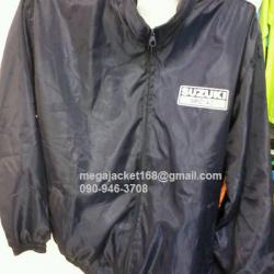 ขายส่ง Jacket แจ็คเก็ตผ้าร่มสีดำ ขายส่งแจ็คเก็ตผ้าร่มราคาโรงงาน พร้อมสกรีน logo 093-632-6441