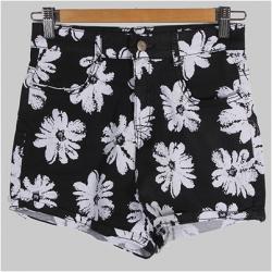 TROUSERS / CASUAL  SHORT  กางเกงขาสั้นผู้หญิงแฟชั่น Korea  short , sweet  summer  flawers  print  fashion   