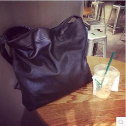 HANDBAG กระเป๋าแฟชั่น แฟชั่นกระเป๋าสะพายไหล่สำหรับผู้หญิง Korean fashion