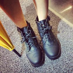 SHOES/BOOTS  CLASSIC รองเท้าหนังแฟชั่น รองเท้าบูทผู้หญิงแฟชั่น รองเท้าแฟชั่นสำหรับผู้หญิงสไตล์วินเทจ เกาหลี ญี่ปุ่นแฟชั่น