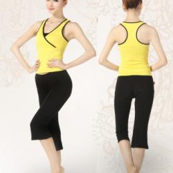 **พร้อมส่ง สีเหลือง size L  ชุดโยคะ/ชุดออกกำลังกาย  เสื้อกล้ามบราในตัว+กางเกง 4 ส่วน