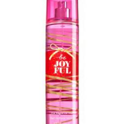 Bath & Body Works Be Joyful Fine Fragrance Mist 236 ml. สเปร์ยน้ำหอมที่ให้กลิ่นติดกายตลอดวัน ด้วยกลิ่นหอมโดดเด่นโทนกลิ่นผลไม้หอมหวานสดชื่น เจือกลิ่นดอกมะลิอ่อนๆปลายๆกลิ่น หอมสดชื่นปลุกอารมณ์ยามเช้าคะ