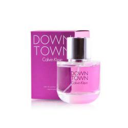 Calvin Klein Down Town Eau de Parfum Spray ขนาดทดลอง 15 ml. น้ำหอมสำหรับผู้หญิงกลิ่นฟลอรัล ฟรุตตี้ ให้ความรู้สึกนุ่มนวล อ่อนละมุน ดั่งหญิงสาวที่บอบบางน่าทะนุถนอมแฝงด้วยความขี้เล่น กลิ่นหอมติดทนยาวนานตลอดวัน น้ำหอม Calvin Klein Downtown เป็นน้ำ