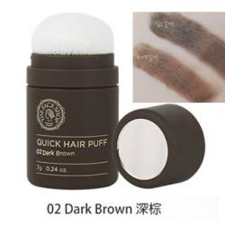 The Face Shop Quick Hair Puff #02 Dark Brown สำหรับผมโทนสีน้ำตาลเข้ม-ดำ แฮร์คุชชั่น ปิดผมบางหัวล้านได้เร็วทันใจ เนื้อจะเป็นแป้งฝุ่นสีน้ำตาล ใช้พัฟแตะที่แป้งแล้วทาบริเวณที่ต้องการ เพียงเท่านี้ก็ช่วยปกปิดผมบางได้ เพิ่มความมั่นใจยิ่งขึ้น กันน้ำ กั