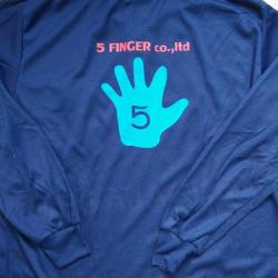 ตย.เสื้อคนงาน แขนยาว พร้อมสกรีน บริษัท 5Finger co.ltd  รับทำเสื้อคนงานพร้อมสกรีน  โทร 093-632-6441