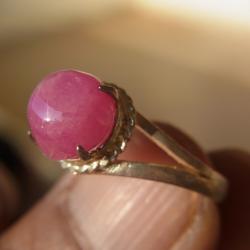 แหวนชุบเงิน พลอยทับทิมดิบ จากพม่า สีชมพูหวาน