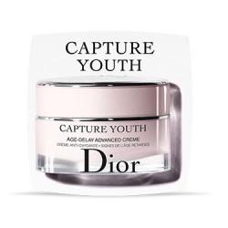 **ส่งฟรี EMS**Christian Dior Capture Youth Age-Delay Advanced Creme 50 ml. ครีมบำรุงผิวสูตรใหม่ สัมผัสเนื้อครีมละเอียดเนียนนุ่ม ให้ความรู้สึกสบายผิวเป็นอย่างยิ่ง เข้มข้นไปด้วยสารแอนตี้อ๊อกซิแดนท์จากไอริสฟลอเรนติน่า ร่วมกับโครงสร้างสูตรพฤกษาที่ช่วยฟื้นบำรุ