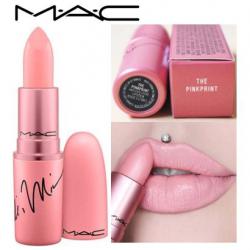 Mac Nicki Amplified Creme Lipstick #The Pinkprint ลิปสติกสีนู้ดชมพูสว่าง แมคลิปครีมเนื้อเนียนนุ่มละมุน เกลี่ยง่าย สัมผัสเบาสบายปาก เม็ดสีแน่น สวยคมชัด ไม่ตกร่อง หรือเป็นคราบ กลบริมฝีปากเดิม ได้แนบสนิท ติดทนตลอดวัน