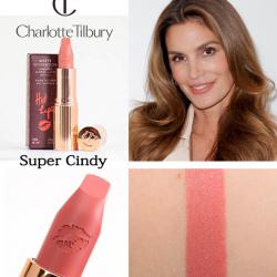 **พร้อมส่ง**Charlotte Tilbury Hot Lips Matte Revolution Lipstick สี Super Cindy สีที่ได้แรงบันดาลใจมาจาก ซินดี้ ครอว์ฟอร์ดโทนสีนู้ดส้มอมน้ำตาล ลิปสติกเนื้อแมทเนียนนุ่มที่มาในแพคเกจสุดหรู เนื้อละเอียด เกลี่ยง่าย ไม่เป็นคราบ และ สามารถกลบสีเดิมของริมฝีปากได