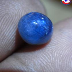 พลอยไพลิน 4.60 กะรัต จากเมืองจันทบุรี สีน้ำเงินเข้ม เนื้อแน่นน้ำหนักดี