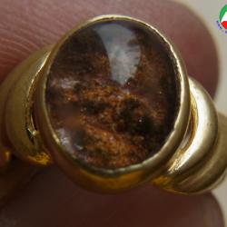 แหวนทองเหลืองหญิง 2.99 กรัม เบอร์ 46 แก้วโป่งข่ามนำโชคชนิดแก้วปวกทองสีเข้มแซมปวกดำ