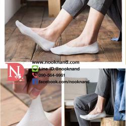 ถุงเท้าข้อสั้นสำหรับรองส้นเท้าแบบญี่ปุ่นไร้รอยต่อ  (เนื้อผ้ามีรูระบายอากาศ) สไตล์มินิมอล 
