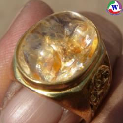 แหวนทองเหลืองชาย เบอร์ 60 แก้วโป่งข่าม แก้วเข้าเป๊กสีทองปิรามิดกลางเม็ด กาบเงินทองนาด สวยแวววาวรอบด้าน