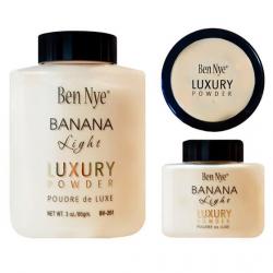 *พร้อมส่ง*Ben Nye Banana Light Luxury Powder 85g./3 oz เฉดสีใหม่เหลืองนวลอ่อนๆ แป้งฝุ่นผสมรองพื้นสำหรับสาวเอเชียใช้ในการเซ็ตรองพื้นให้ติดทนนานยิ่งขึ้นผิวหน้าเรียบเนียนดูเป็นธรรมชาติหรือเลือกใช้เป็นไฮไลต์เพื่อให้ใบหน้าแลดูมีมิติมากยิ่งขึ้น