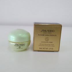 Shiseido Future Solution LX Legendary Enmei Ultimate Renewing Cream ขนาดทดลอง 6 ml. ที่สุดแห่งครีมบำรุงผิวสุดเลอค่าของชิเซโด้ เข้าฟื้นบำรุงผิวผิวได้อย่างเต็มรูปแบบ ช่วยลดเลือนริ้วรอย ความหย่อนคล้อย มอบผิวที่ดูแน่นกระชับ ให้ผิวหน้าได้รูป ดูกระจ